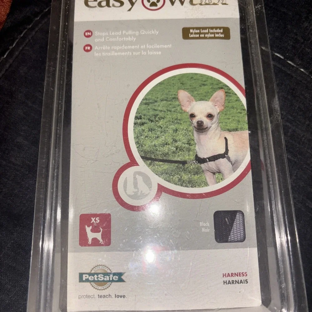 PetSafe Easy Walk Harness, No Pull Harness for Dogs, Adjustable XS, BLACK